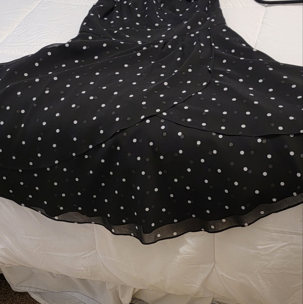 White House Black Market Black Polka Dot Dress Size 12 Babydoll Fit & Flare - Picture 4 of 8